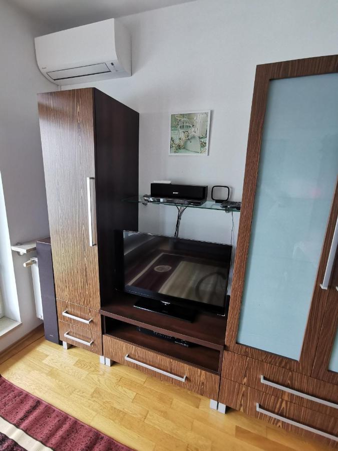 Kameralna Glebocka Varşovia Exterior foto